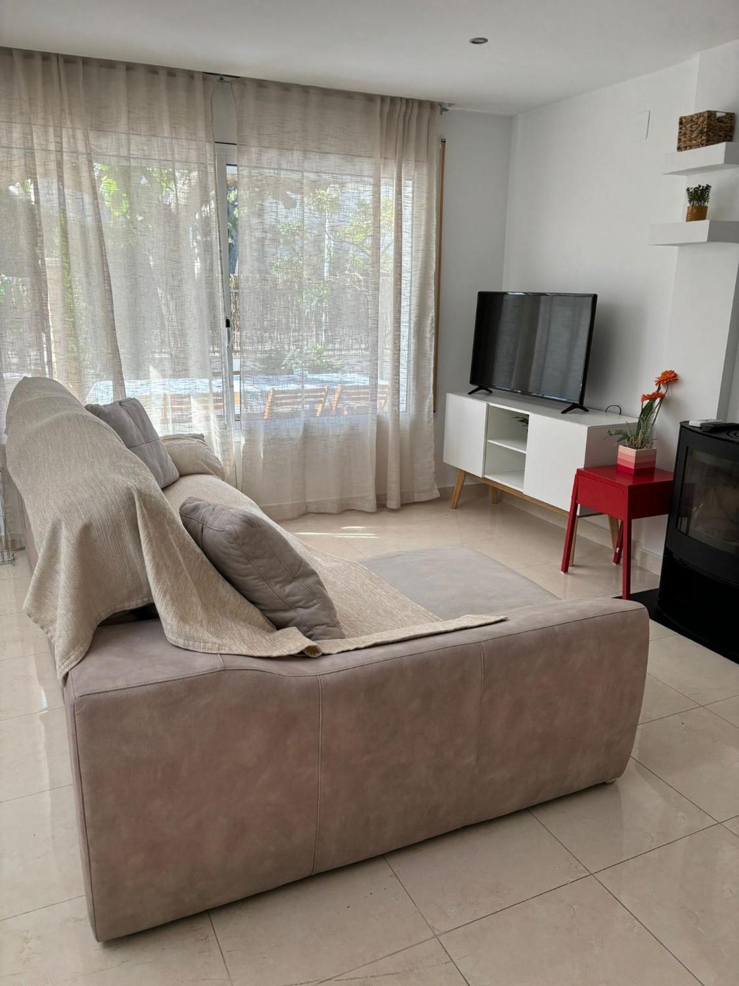 Villa Paula Trinidad Салоу Экстерьер фото